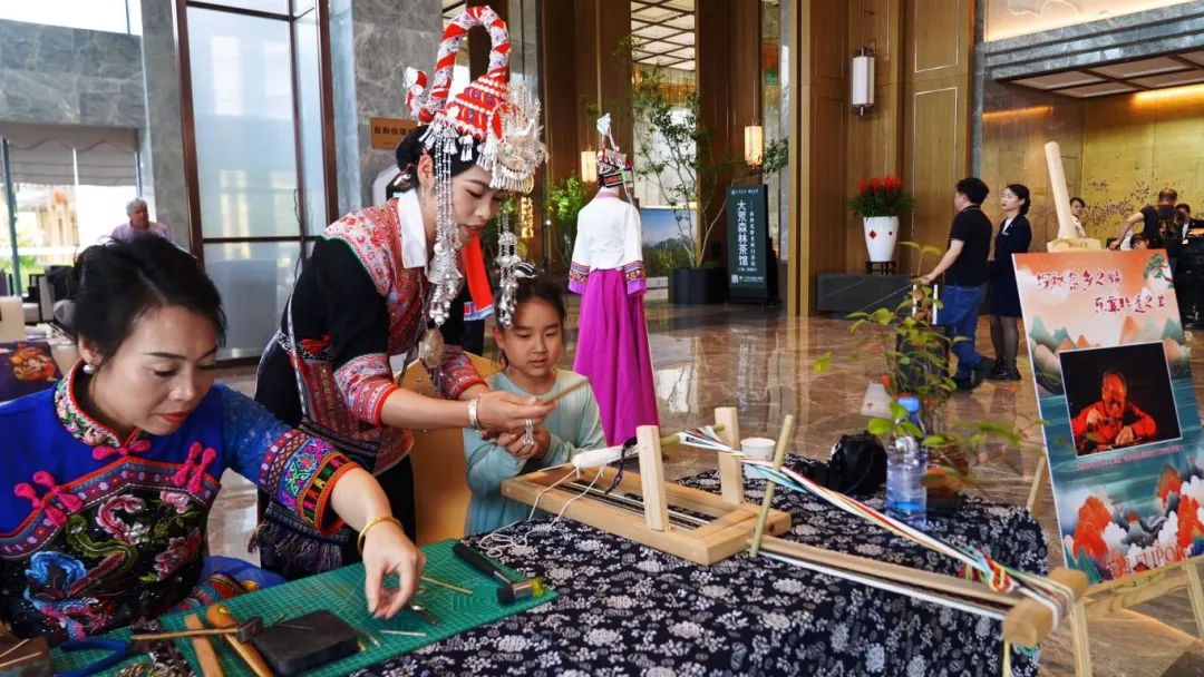 【万象城AWC风采】“凤舞畲乡 趣游佰翔”三都澳大酒店五一黄金周举行民俗休闲特色活动